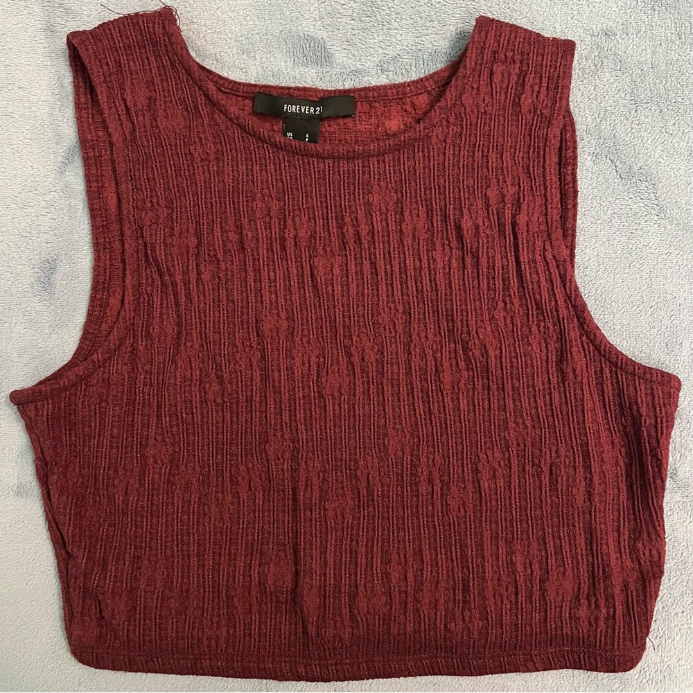 ★ cute Forever 21 plum cropped halter top